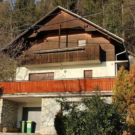 Casa vacanze Detached Holiday In West Of Slovenia Near Lake